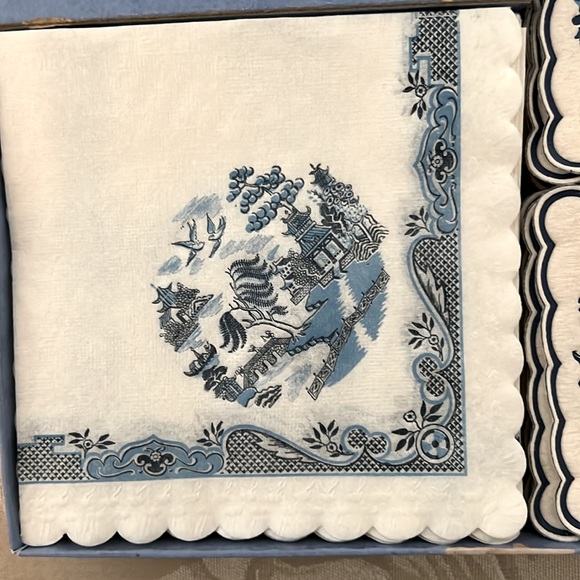 Willow Ware “When We Entertain” Styled by Freund-Mayer, Designed by Gaby - Picture 3 of 7